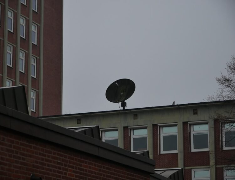 Photo Multicast Networks