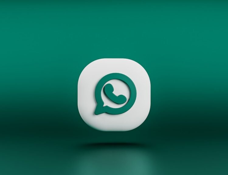Photo transfer WhatsApp chat